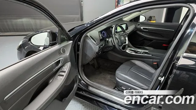 Hyundai Sonata 2022 — фото 13