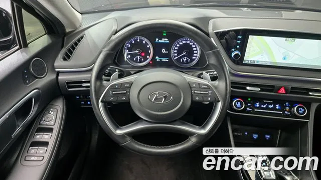 Hyundai Sonata 2022 — фото 18