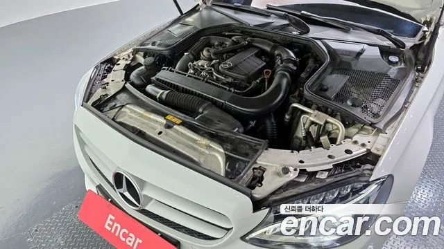 Mercedes-Benz C-Class 2016 — фото 6