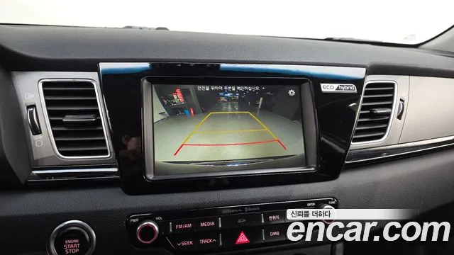 Kia Niro 2017 — фото 15