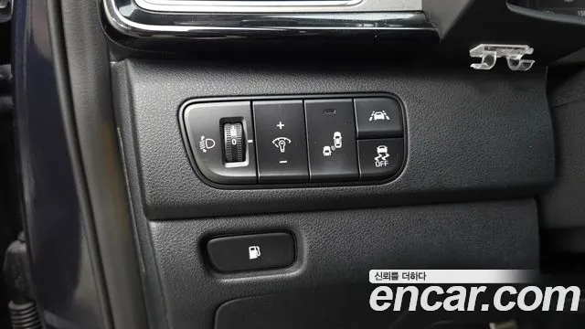 Kia Niro 2017 — фото 18