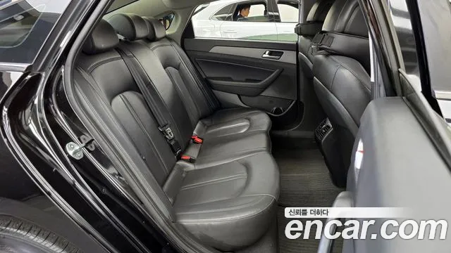 Hyundai Sonata 2016 — фото 11