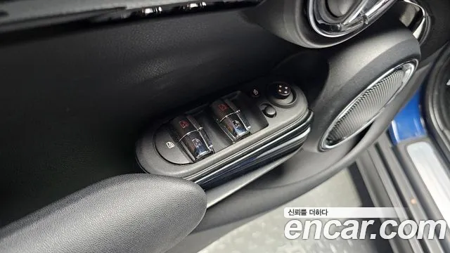 Mini Cooper 2016 — фото 18