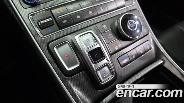 Hyundai Santafe 2023 — фото 12