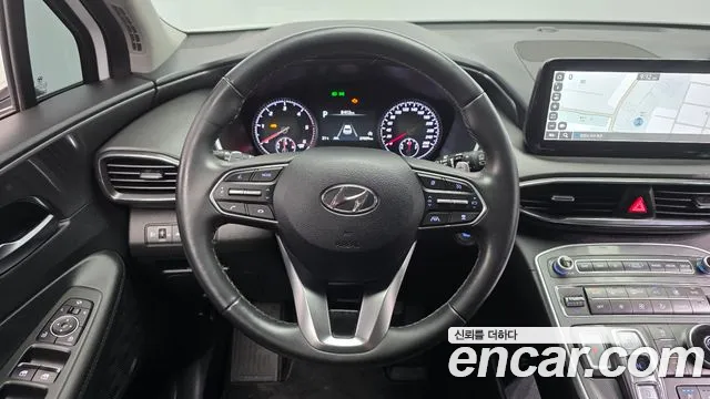 Hyundai Santafe 2023 — фото 19
