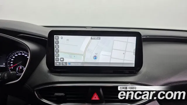Hyundai Santafe 2023 — фото 20