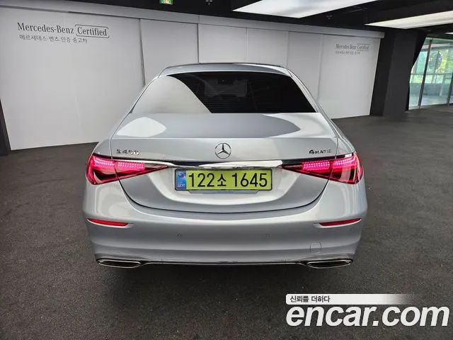 Mercedes-Benz S-Class 2025 — фото 4