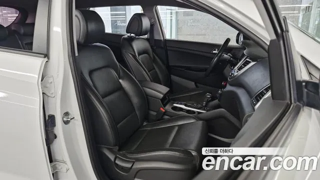 Hyundai Tucson 2018 — фото 11