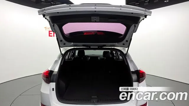 Hyundai Tucson 2018 — фото 20