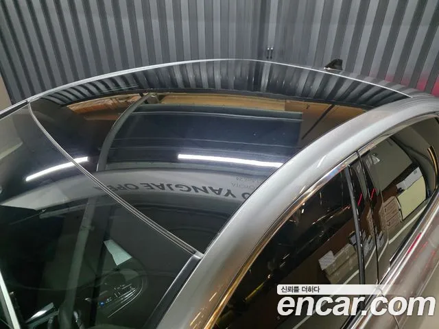 Toyota Crown 2025 — фото 11