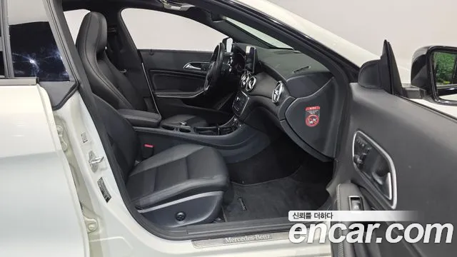 Mercedes-Benz CLA-Class 2015 — фото 11