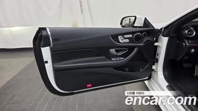 Mercedes-Benz E-Class 2018 — фото 14