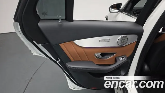 Mercedes-Benz GLC-Class 2021 — фото 14