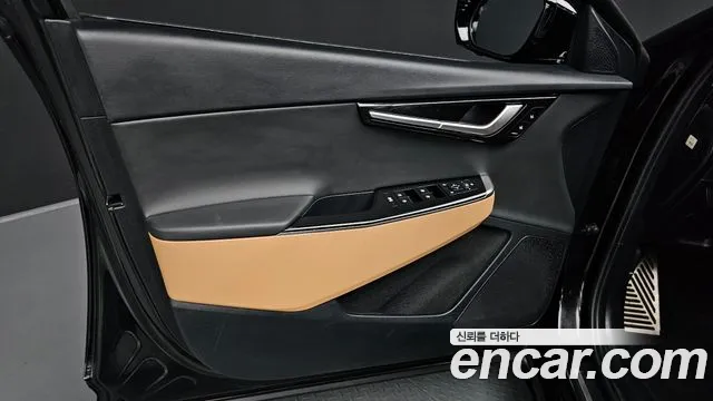 Kia EV6 2023 — фото 14