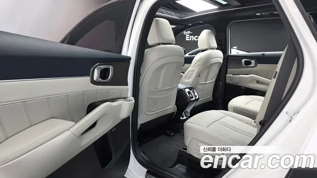 Kia Sorento 2024 — фото 11
