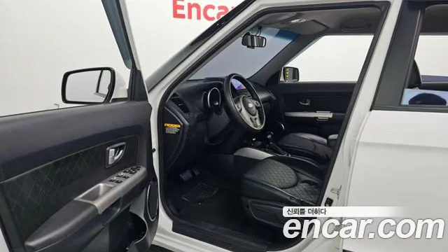 Kia Soul 2012 — фото 10
