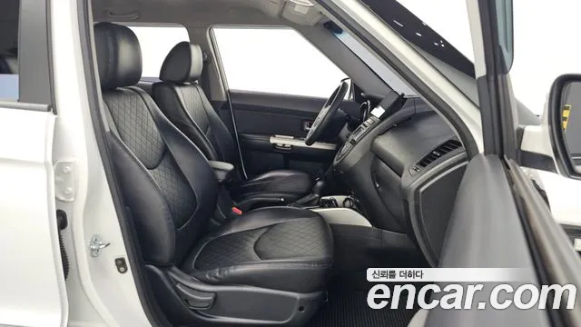 Kia Soul 2012 — фото 11