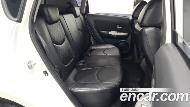 Kia Soul 2012 — фото 12