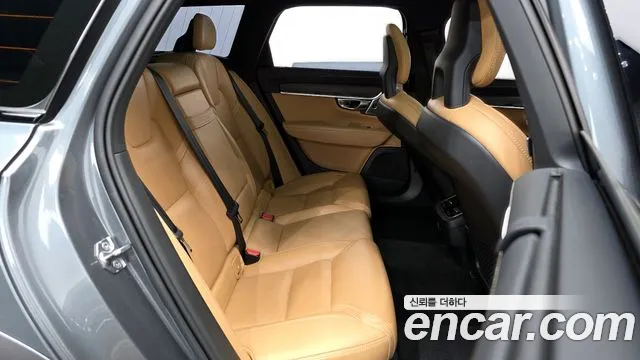 Volvo V90 2018 — фото 17