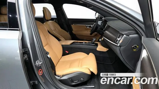 Volvo V90 2018 — фото 16