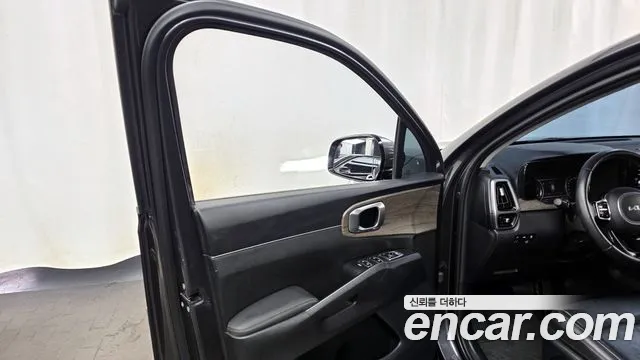 Kia Sorento 2022 — фото 14