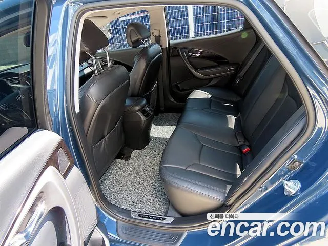 Hyundai Grandeur 2015 — фото 6