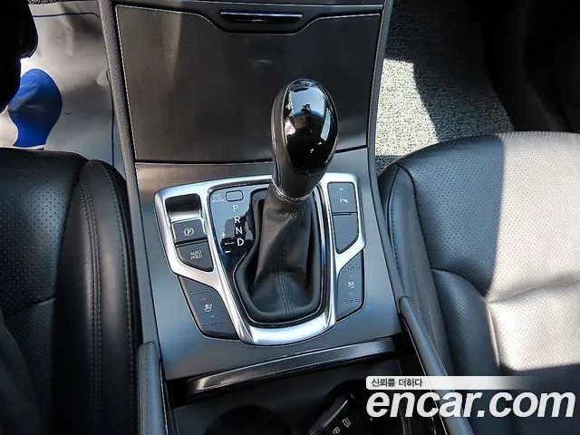 Hyundai Grandeur 2015 — фото 10