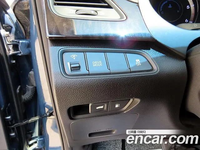 Hyundai Grandeur 2015 — фото 12
