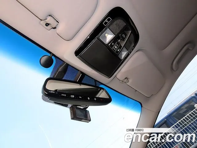 Hyundai Grandeur 2015 — фото 16