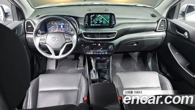 Hyundai Tucson 2020 — фото 10