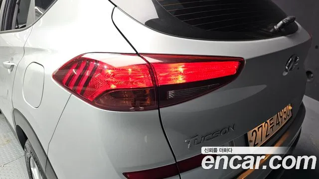 Hyundai Tucson 2020 — фото 9