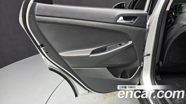 Hyundai Tucson 2020 — фото 15