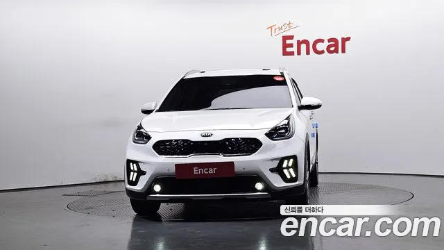 Kia Niro 2020 — фото 3