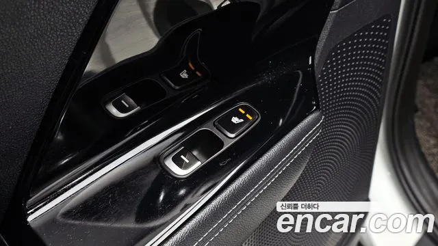 Kia Niro 2020 — фото 18