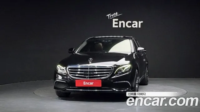 Mercedes-Benz E-Class 2019 — фото 3