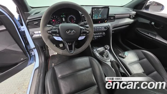 Hyundai Veloster 2019 — фото 10