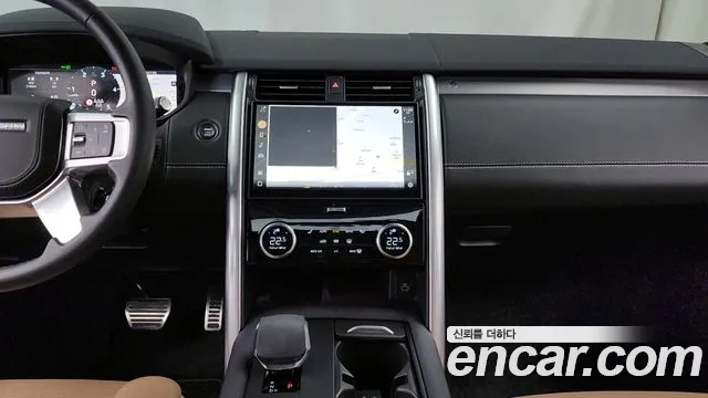 Land Rover Discovery 2025 — фото 14