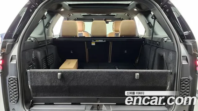 Land Rover Discovery 2025 — фото 20