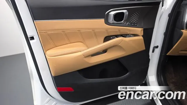 Kia Sorento 2021 — фото 14