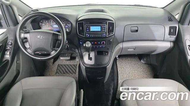 Hyundai Starex 2019 — фото 7