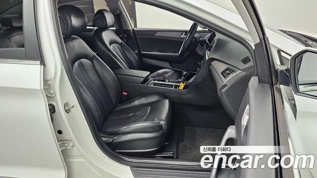 Hyundai Sonata 2016 — фото 10