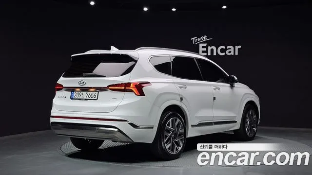 Hyundai Santafe 2022 — фото 2