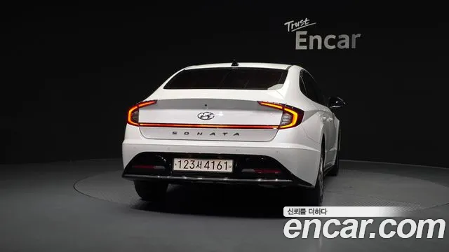 Hyundai Sonata 2022 — фото 4