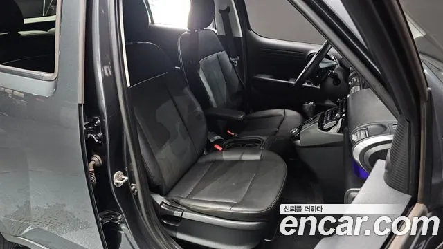 Hyundai Casper 2023 — фото 12