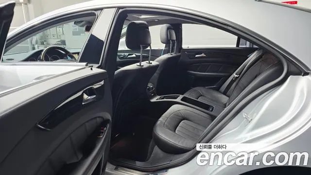 Mercedes-Benz CLS-Class 2013 — фото 11