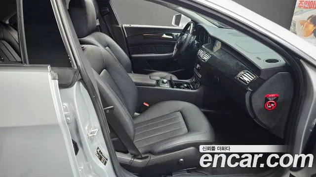 Mercedes-Benz CLS-Class 2013 — фото 12