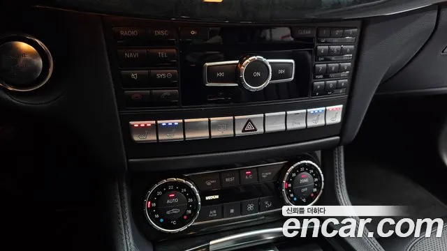 Mercedes-Benz CLS-Class 2013 — фото 17