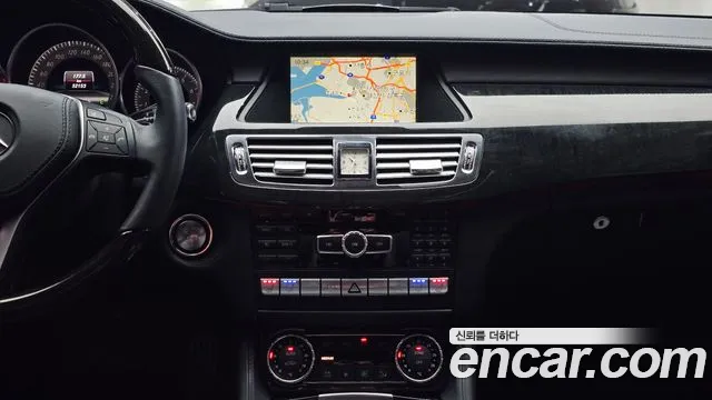 Mercedes-Benz CLS-Class 2013 — фото 19