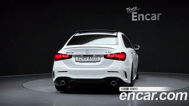 Mercedes-Benz A-Class 2024 — фото 4