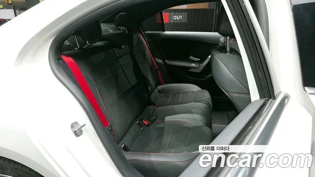 Mercedes-Benz A-Class 2024 — фото 17
